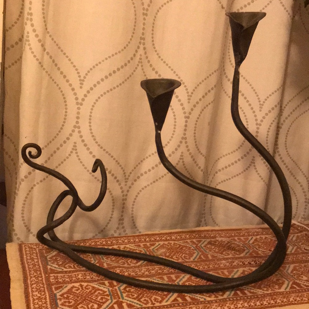 Candle holder